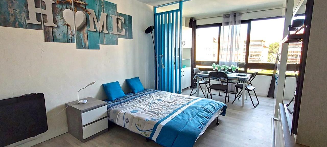 Apartamento Hypercenter 27 M With Wifi And Shared Pool Fréjus Exterior foto