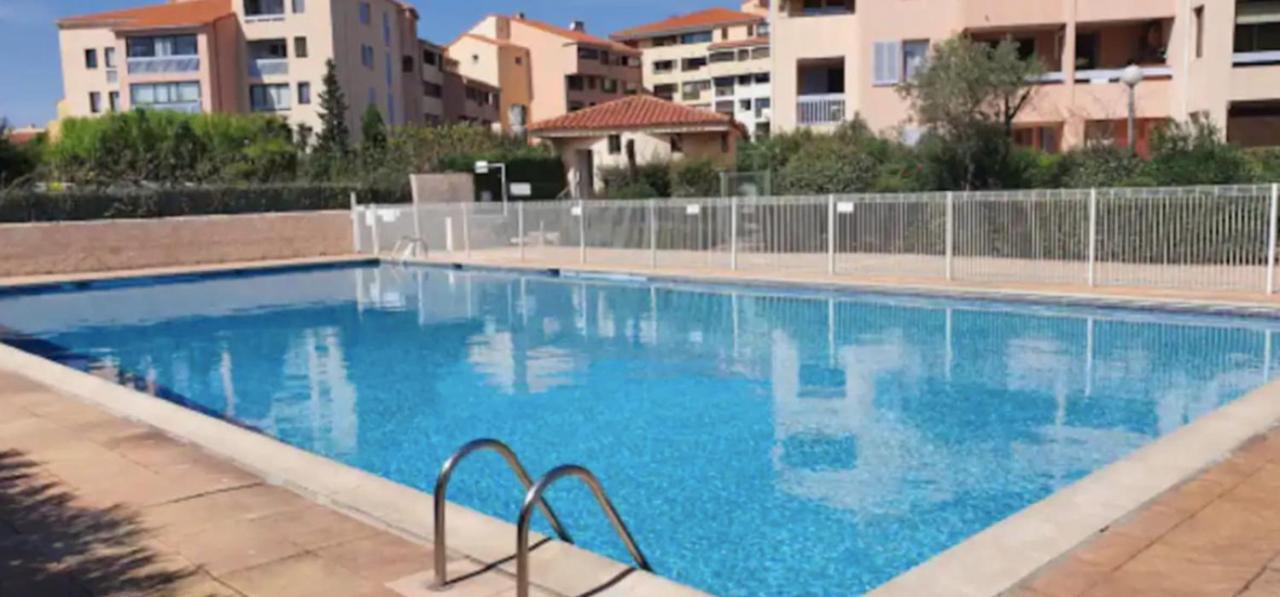 Apartamento Hypercenter 27 M With Wifi And Shared Pool Fréjus Exterior foto
